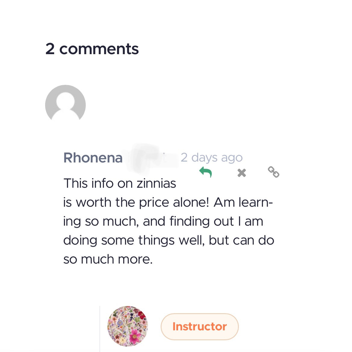 A review from a customer on Flower Press Studio's flower pressing course.
